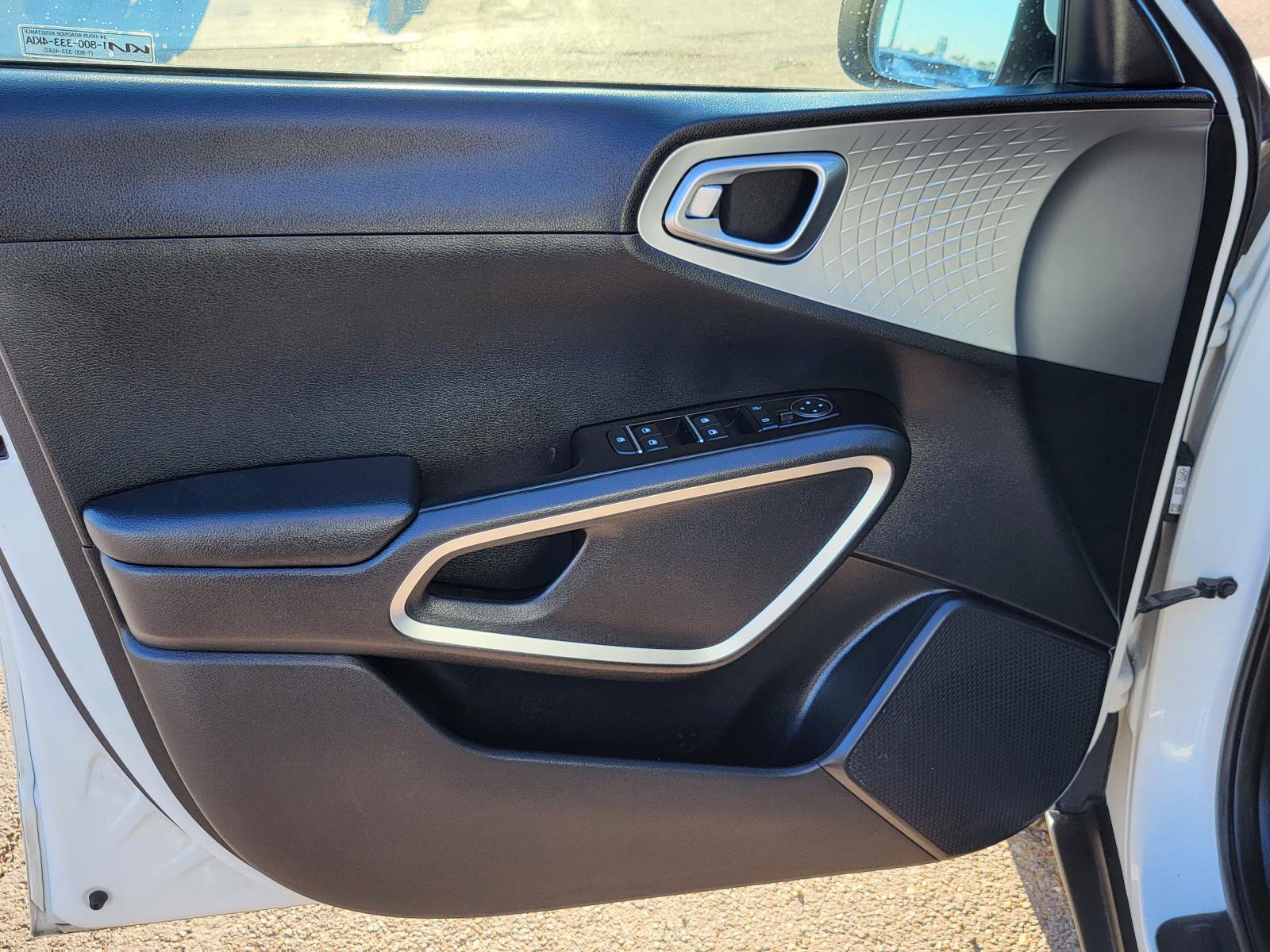 Used 2022 Kia Soul LX w/ Technology Package image 20