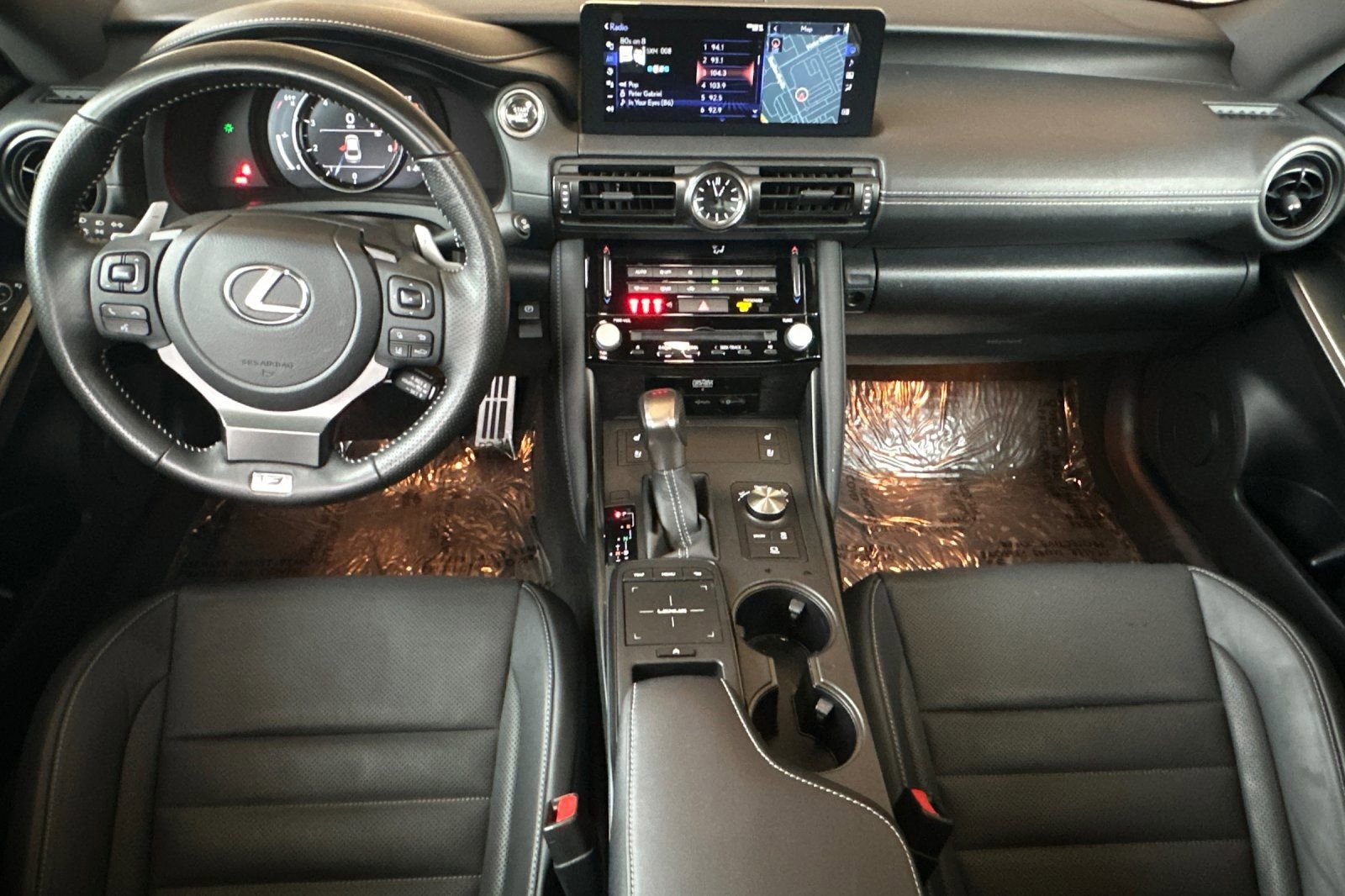 Used 2025 Lexus IS 500 image 14