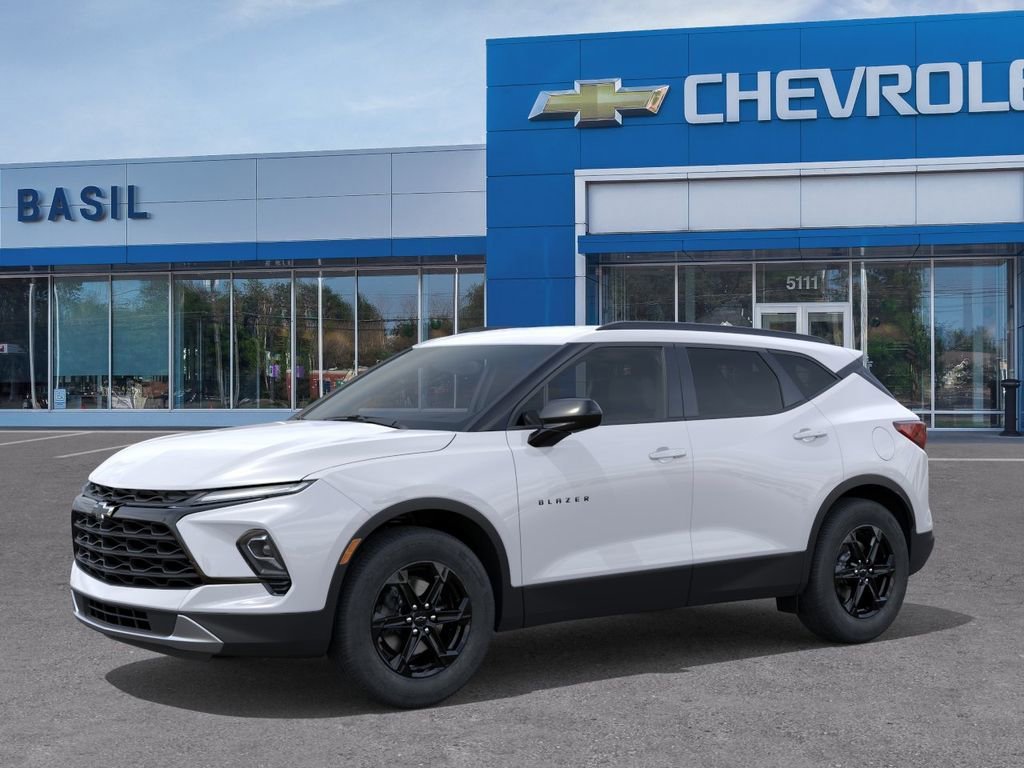 New 2026 Chevrolet Blazer LT w/ Convenience Package AWD/4WD image 2