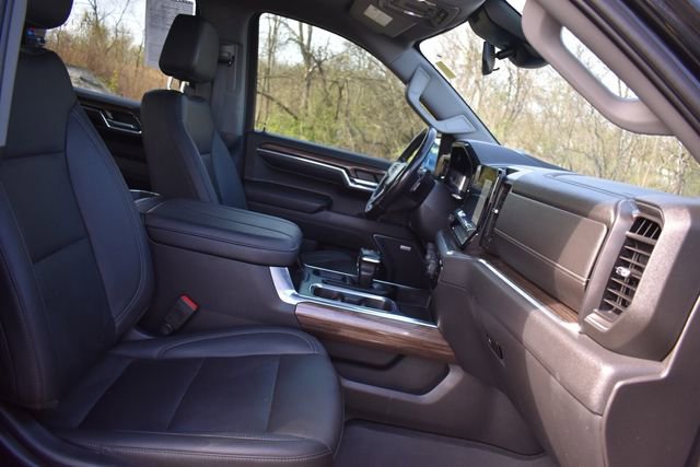 Certified 2023 Chevrolet Silverado 1500 LT Trail Boss w/ LT Trail Boss Premium Package AWD/4WD image 16