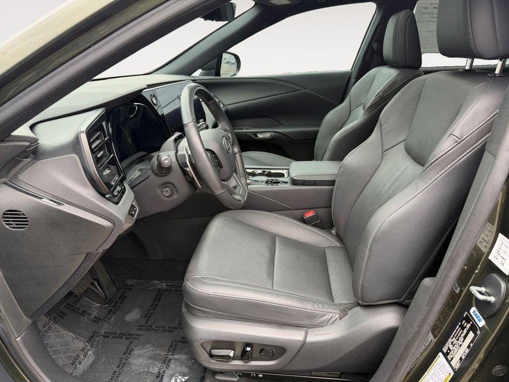 Used 2023 Lexus RX 350 Premium Plus w/ Accessory Package AWD/4WD image 6
