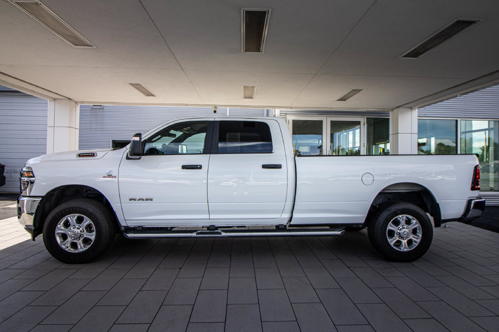 Used 2026 RAM 2500 Big Horn AWD/4WD image 12