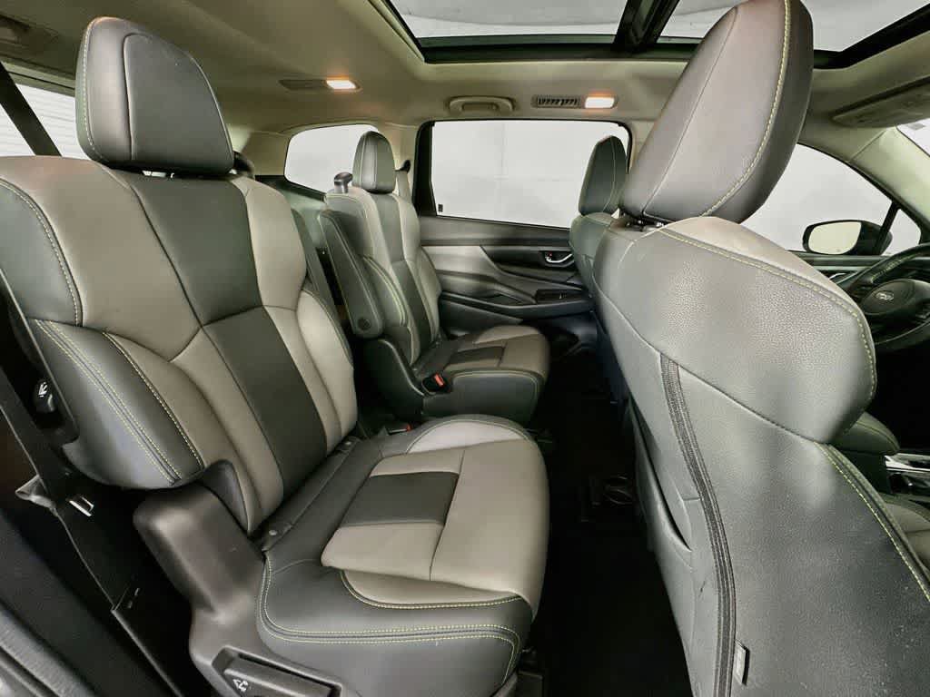 Used 2024 Subaru Ascent Onyx Edition AWD/4WD image 32