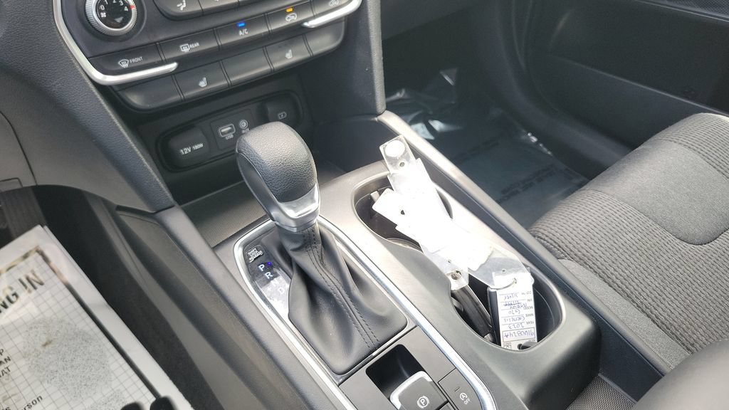 Used 2019 Hyundai Santa Fe SEL FWD image 15