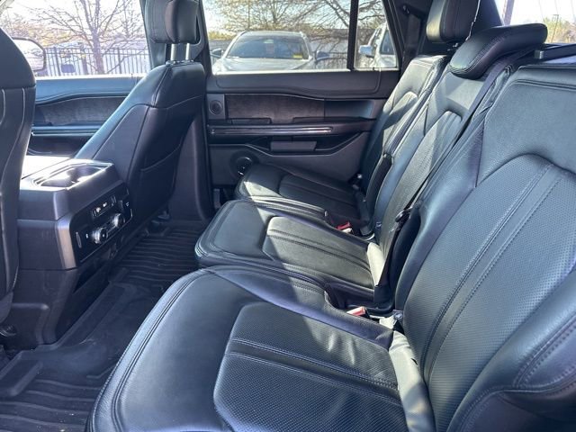 Used 2018 Ford Expedition Limited w/ Equipment Group 302A RWD image 10