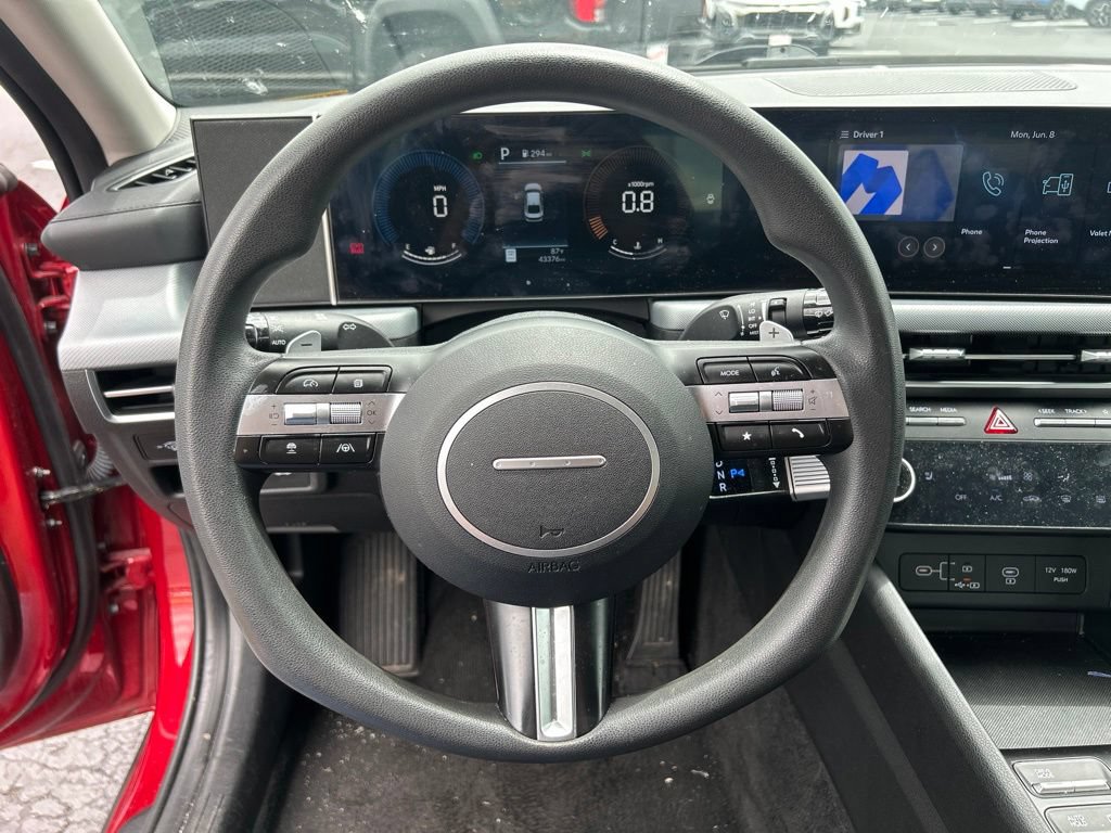 Used 2025 Hyundai Sonata SEL FWD image 19