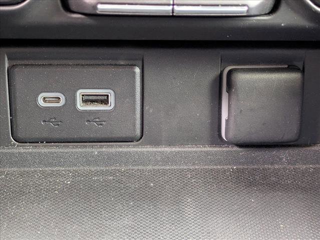 Used 2023 Chevrolet Tahoe Z71 w/ Luxury Package image 11