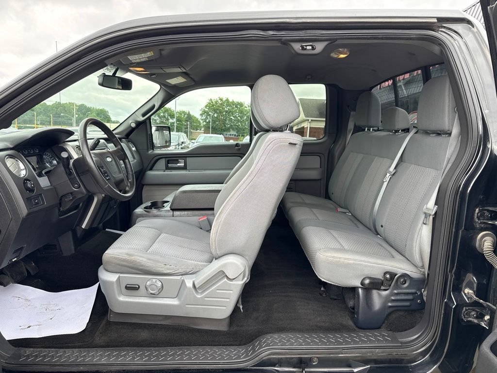 Used 2014 Ford F150 XLT w/ Equipment Group 302A Luxury AWD/4WD image 23