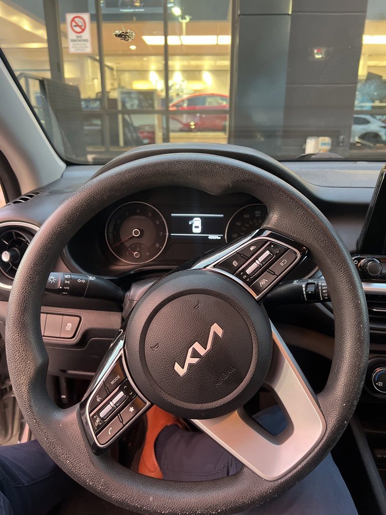 Used 2022 Kia Forte LXS image 4