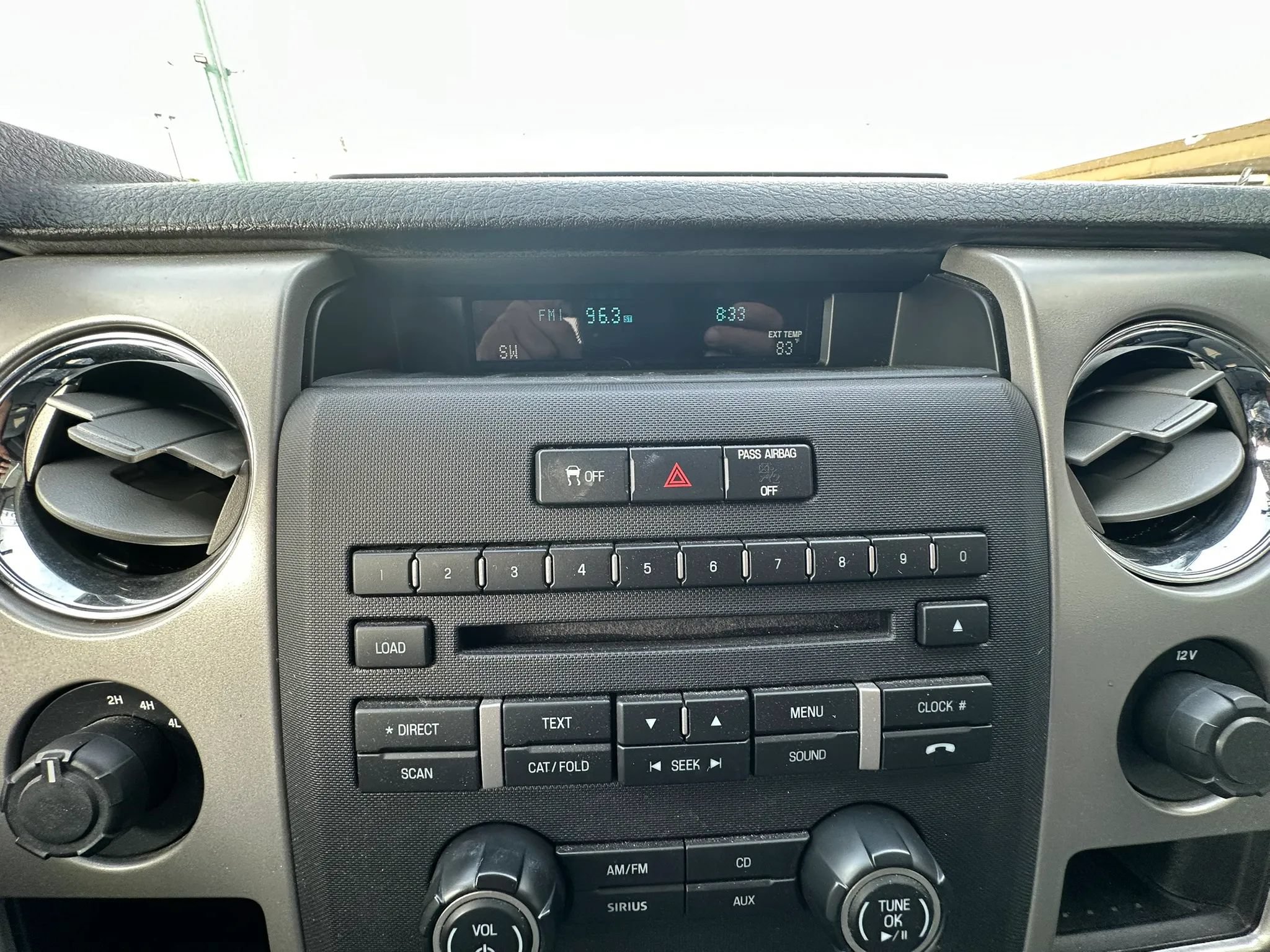 Used 2012 Ford F150 XLT w/ XLT Chrome Pkg AWD/4WD image 18