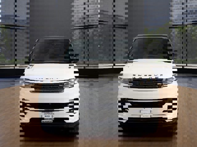 Used 2024 Land Rover Range Rover Sport SE image 8