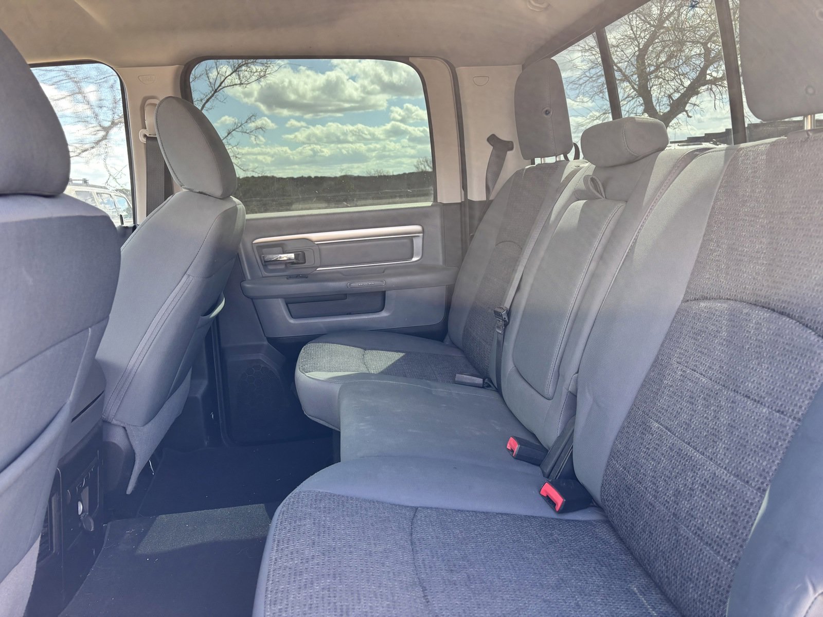 Used 2018 RAM 2500 Lone Star image 13
