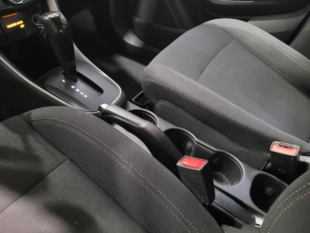 Used 2019 Chevrolet Trax LS FWD image 26