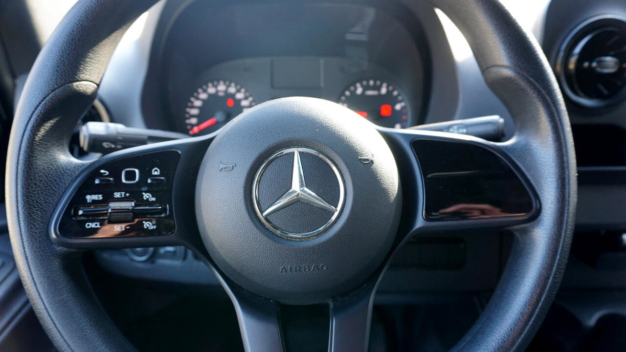 Used 2020 Mercedes-Benz Sprinter 2500 w/ Driver Convenience Package image 15