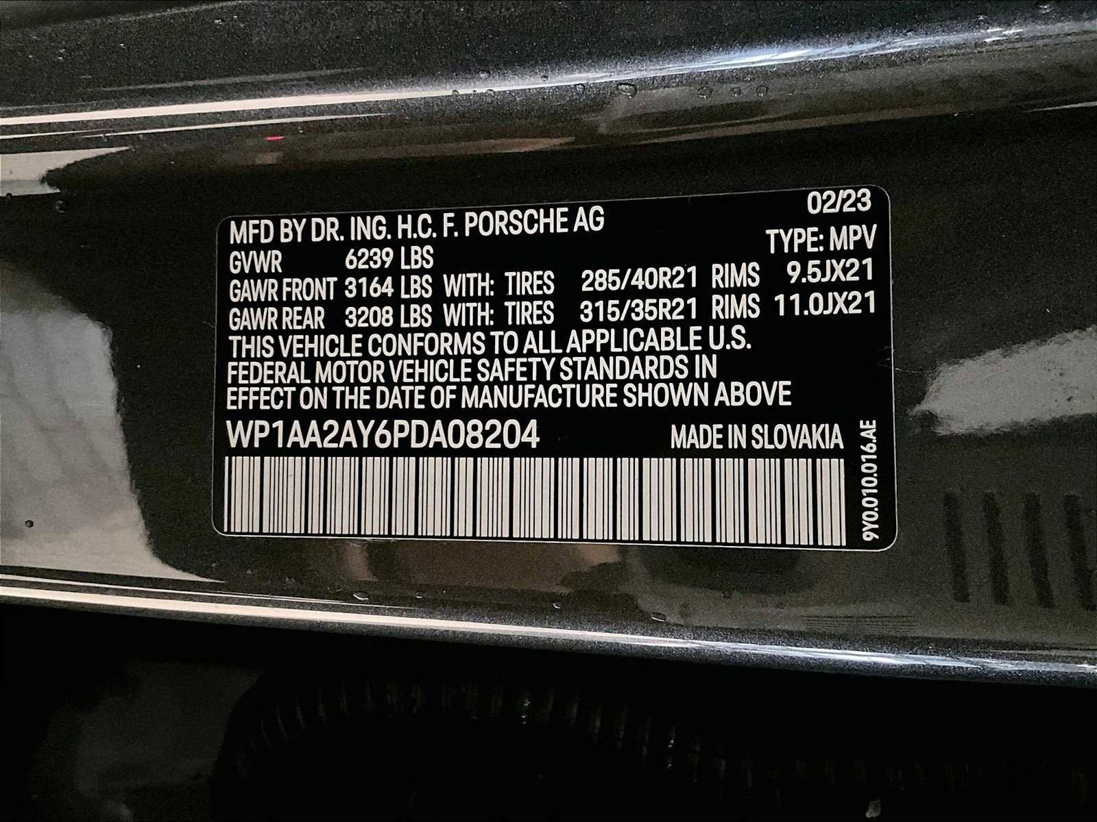 Used 2023 Porsche Cayenne image 34