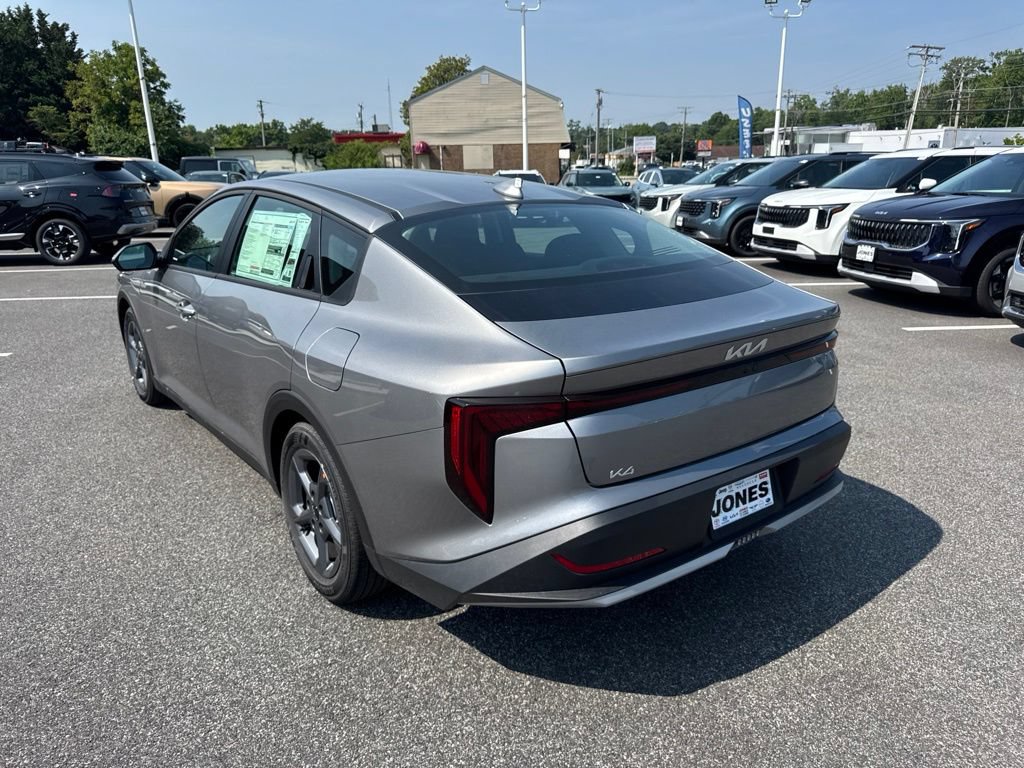 New 2026 Kia K4 FWD image 7