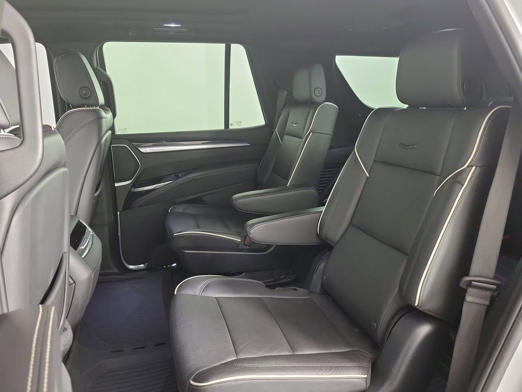Used 2025 Cadillac Escalade Premium Luxury w/ LPO, Floor Liner Package image 12