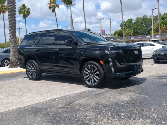 Used 2023 Cadillac Escalade Sport AWD/4WD image 2