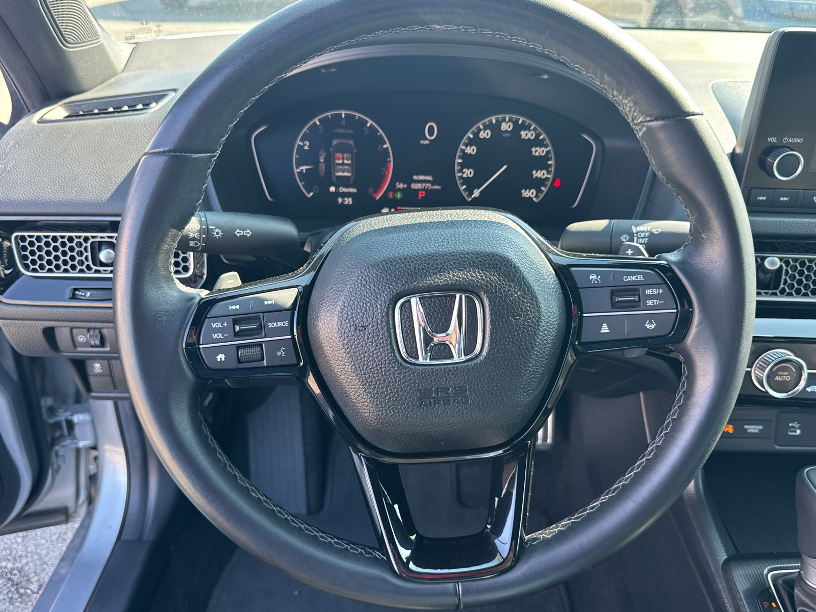 Used 2025 Honda Civic Sport image 12