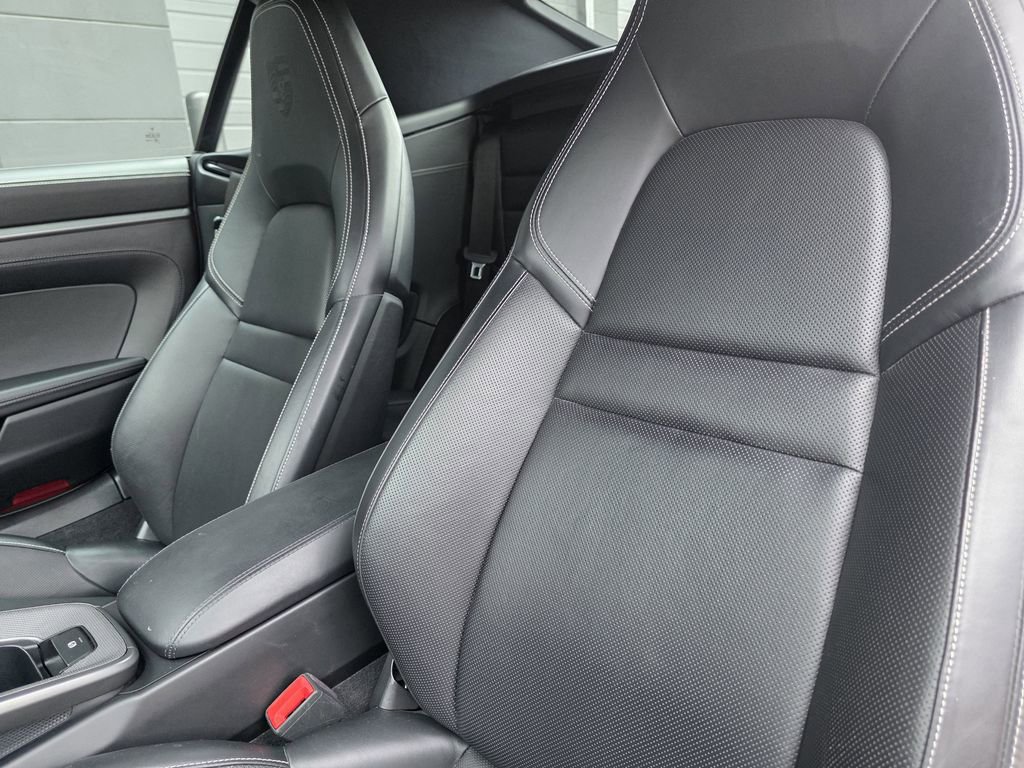 Certified 2020 Porsche 911 Carrera S image 5