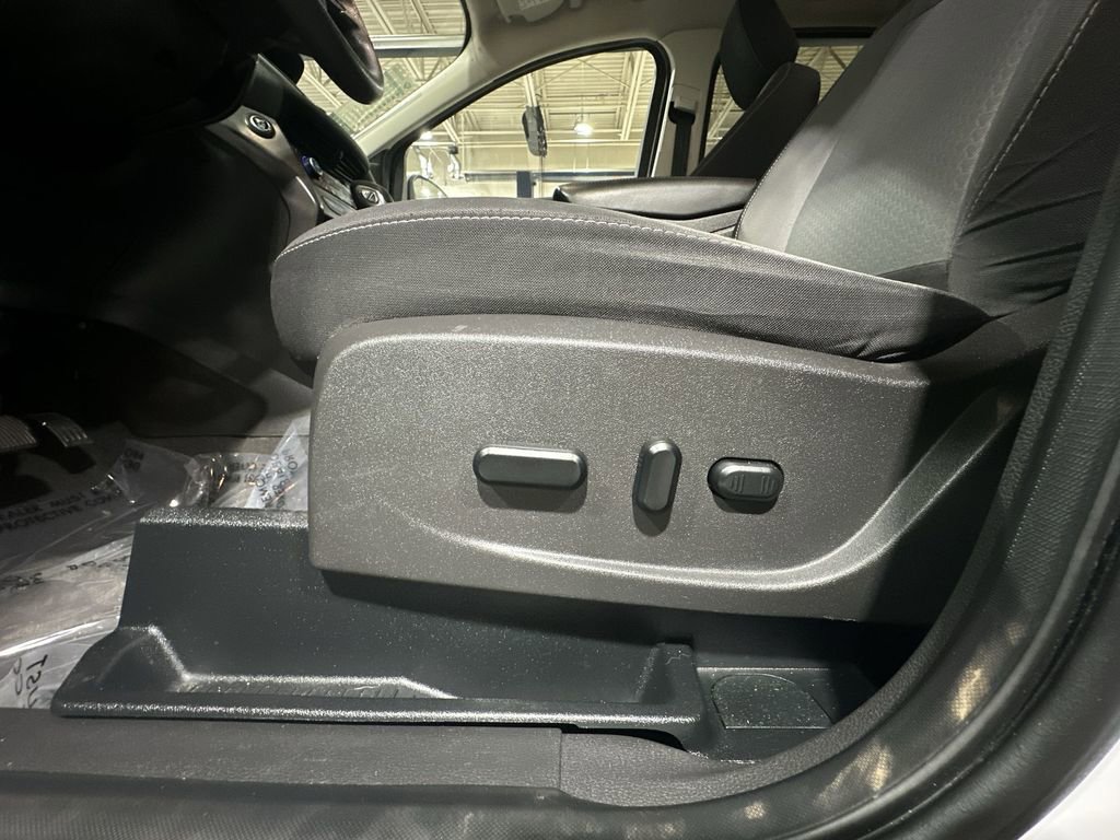 Used 2019 Ford Escape SE image 14