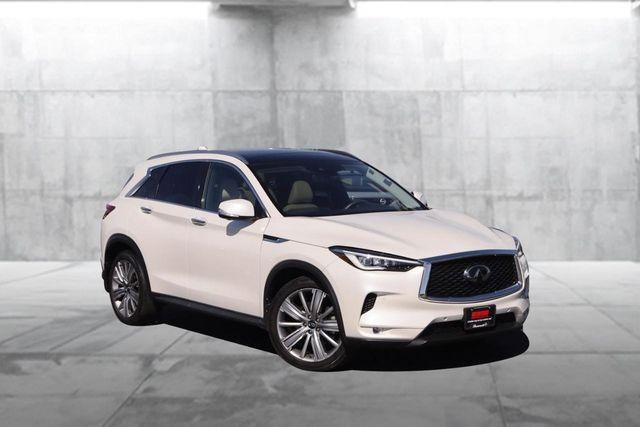 Used 2022 INFINITI QX50 Sensory FWD image 2