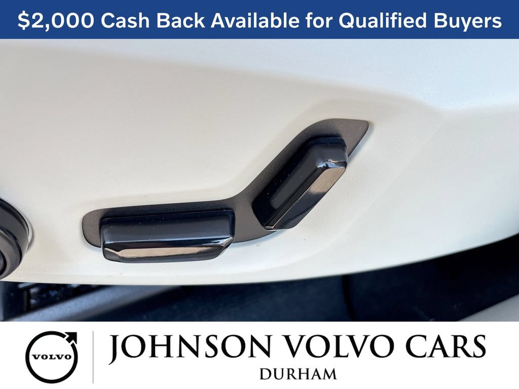 New 2026 Volvo XC60 T8 Ultra w/ Climate Package AWD/4WD image 14