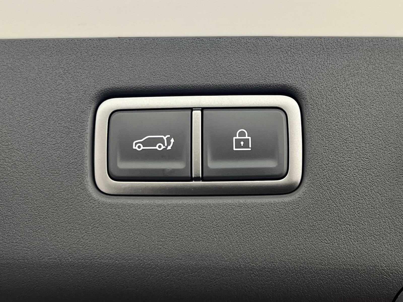 New 2026 Kia EV9 Wind image 26