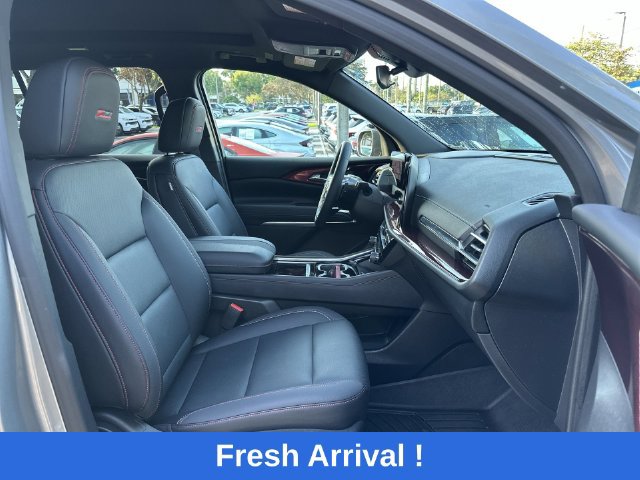 Used 2025 Chevrolet Traverse Z71 w/ Driver Confidence Package AWD/4WD image 29