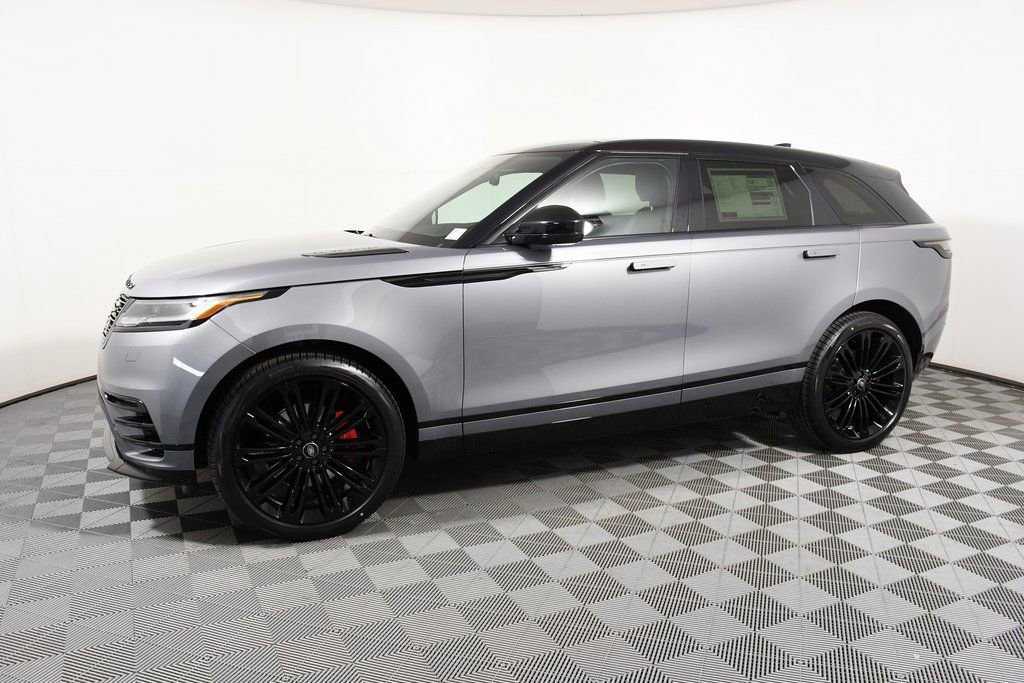 Certified 2025 Land Rover Range Rover Velar Dynamic SE image 2