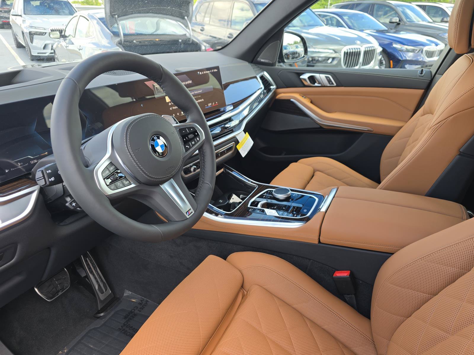 New 2026 BMW X5 xDrive40i w/ M Sport Package AWD/4WD image 17