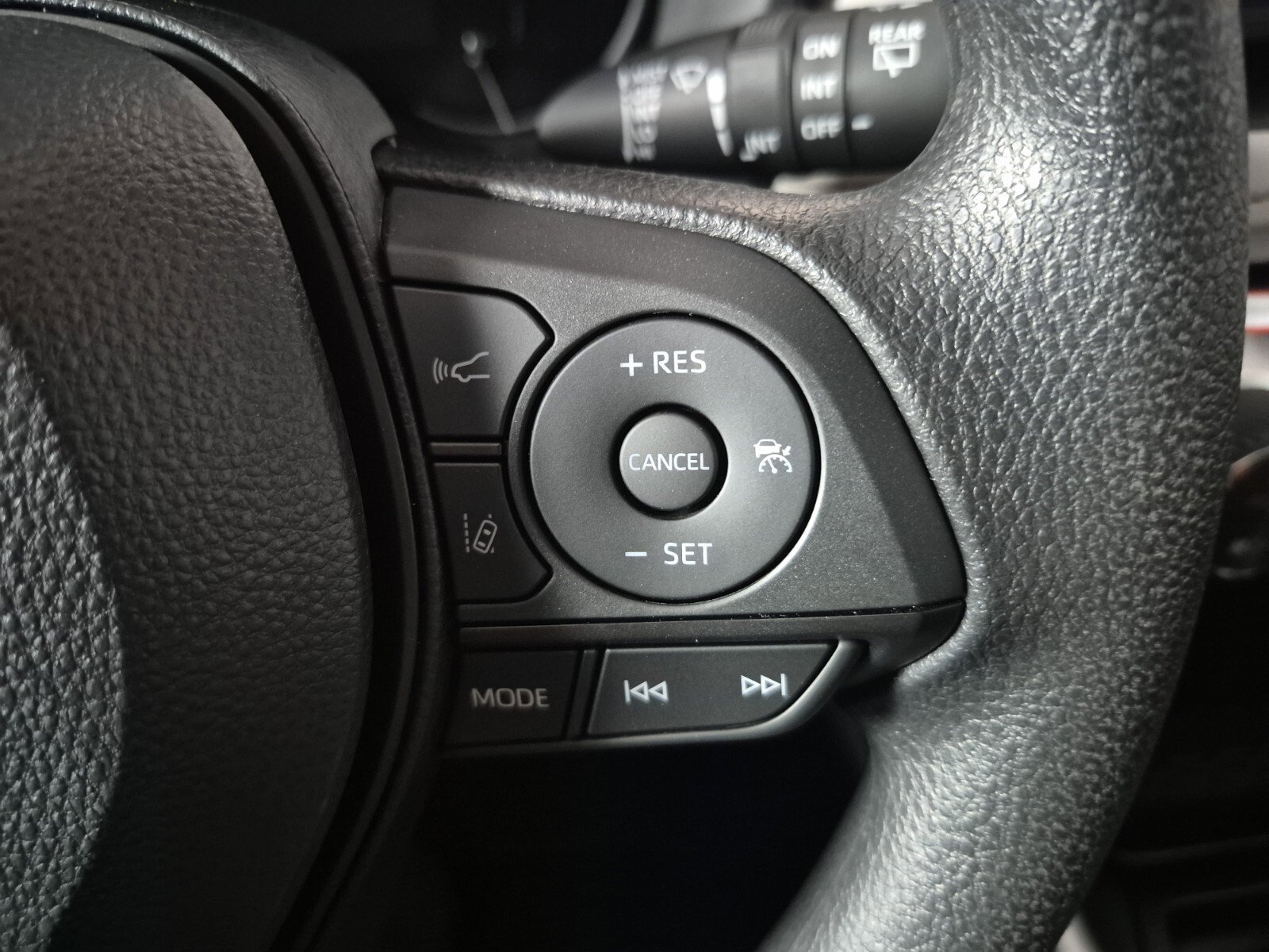 New 2025 Toyota RAV4 XLE image 20