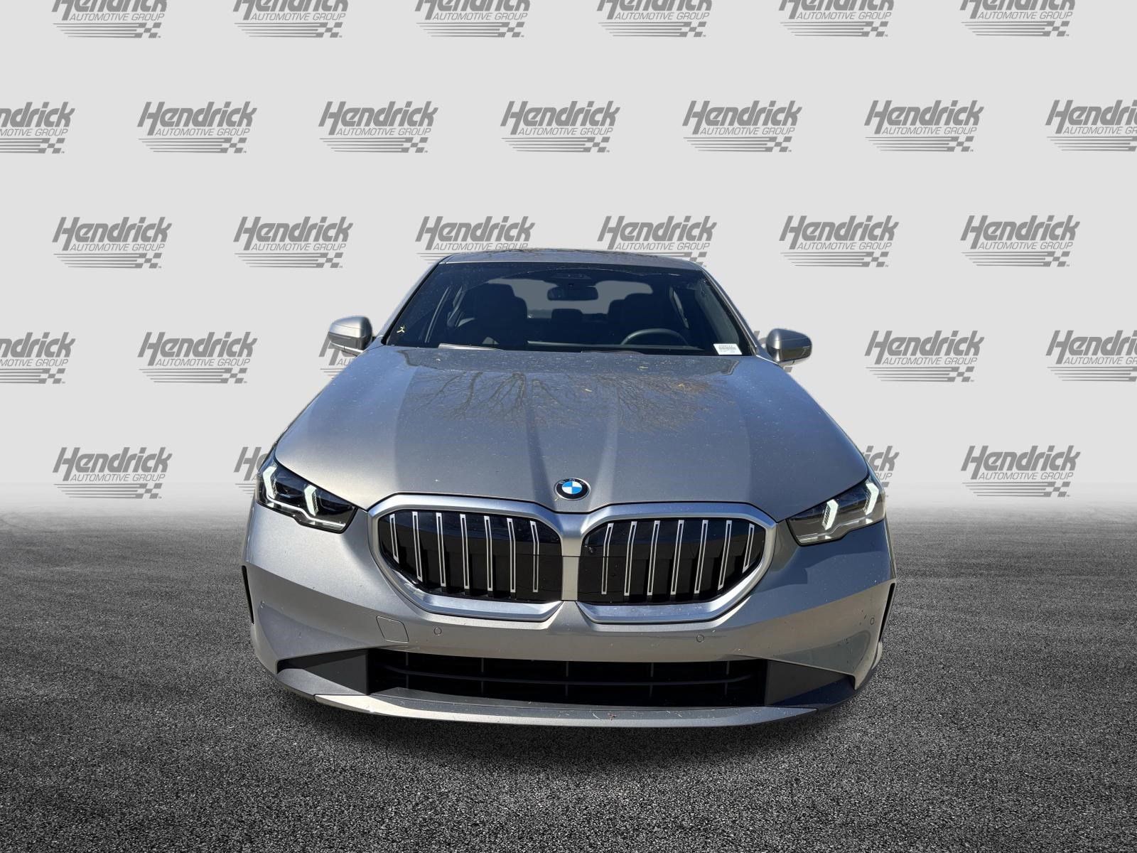 Certified 2024 BMW 530i 530i image 3