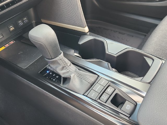 New 2026 Toyota Camry LE w/ Convenience Package FWD image 16