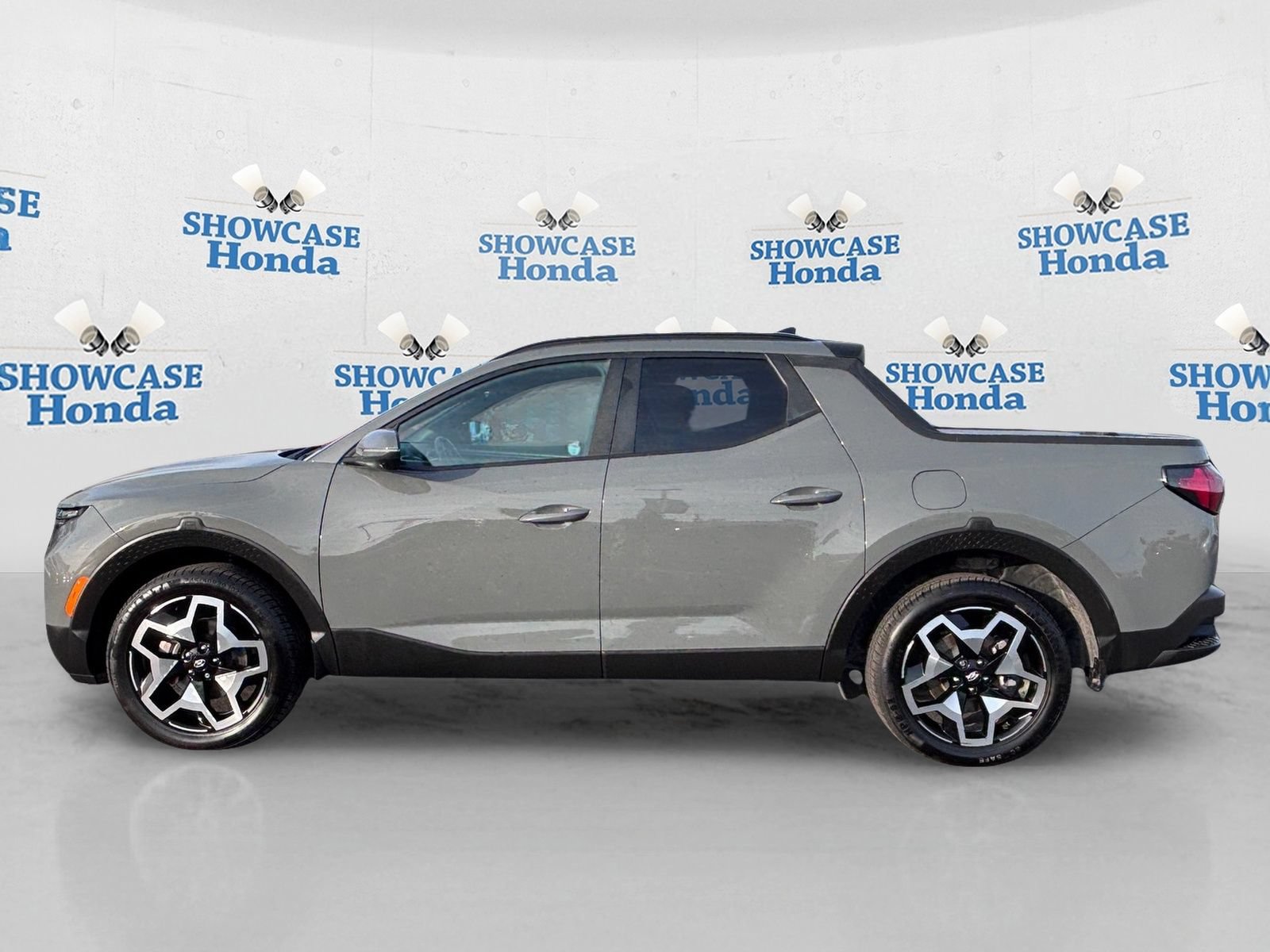 Used 2023 Hyundai Santa Cruz Limited AWD/4WD image 4