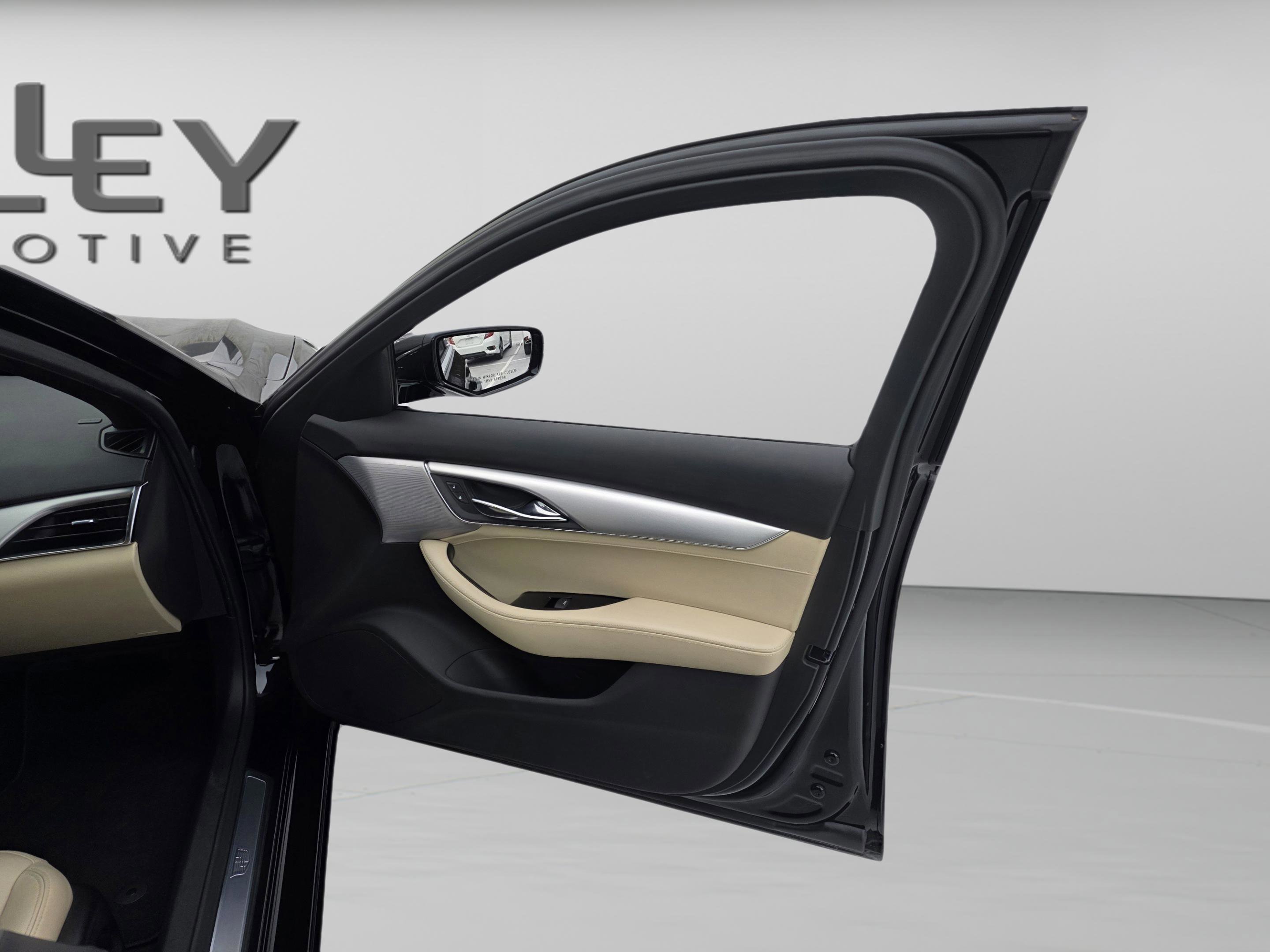 Used 2022 Cadillac CT5 Luxury w/ Sun And Sound Package image 28