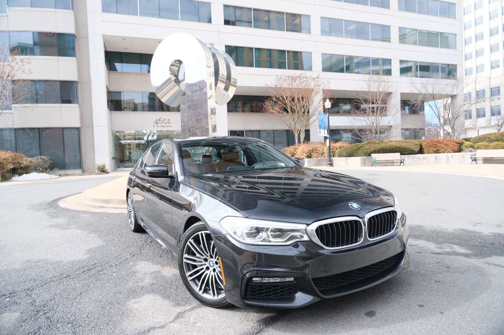Used 2017 BMW 540i xDrive AWD/4WD image 2