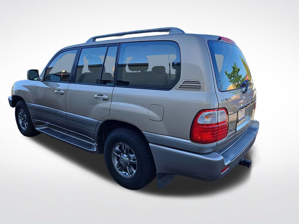 Used 2001 Lexus LX 470 4WD image 3