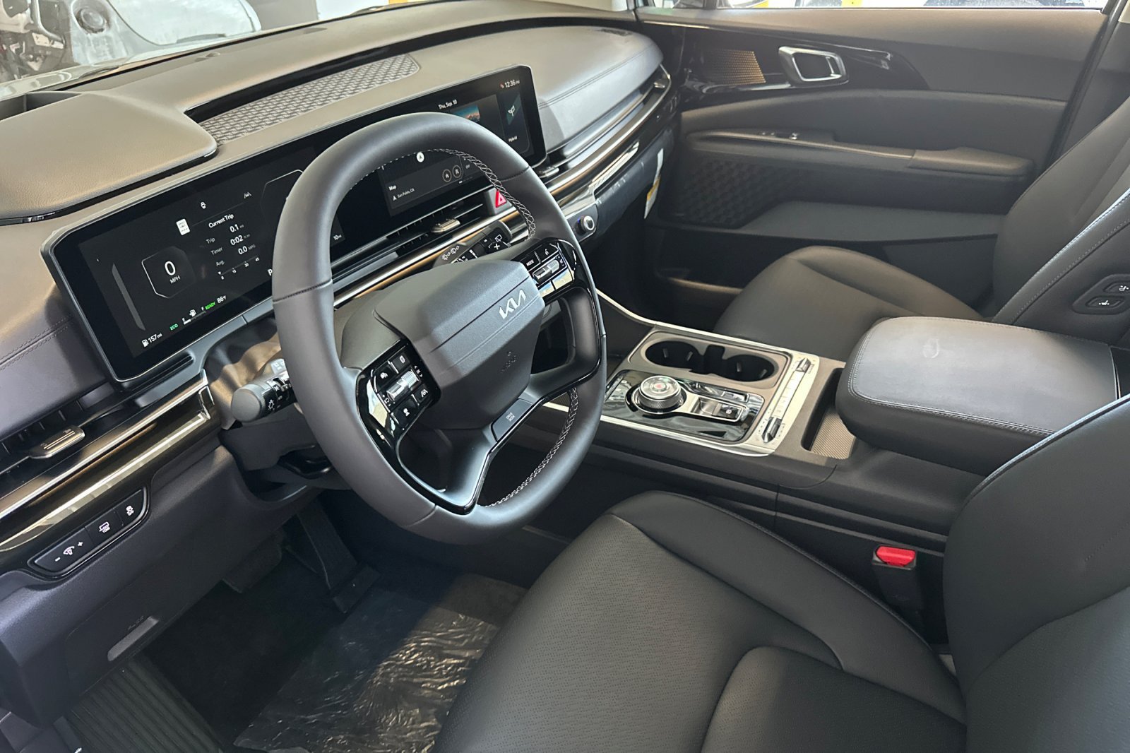 New 2027 Kia Carnival SX Prestige FWD image 10