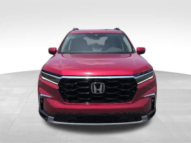 New 2025 Honda Pilot TrailSport image 3