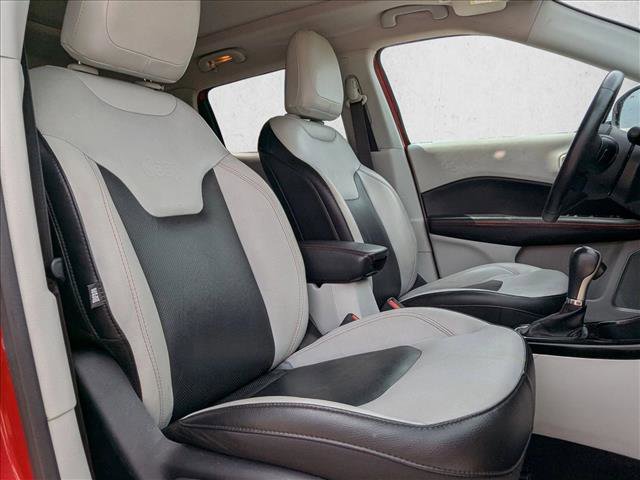 Used 2018 Jeep Compass Limited w/ Navigation Group image 12