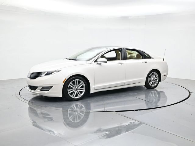 Used 2014 Lincoln MKZ Hybrid w/ Equipment Group 202A Reserve FWD image 5