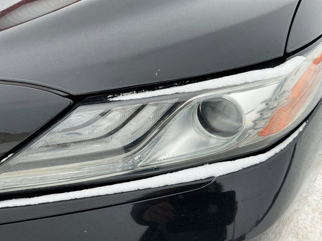 Used 2018 Toyota Camry XSE w/ Driver Assist Package image 18