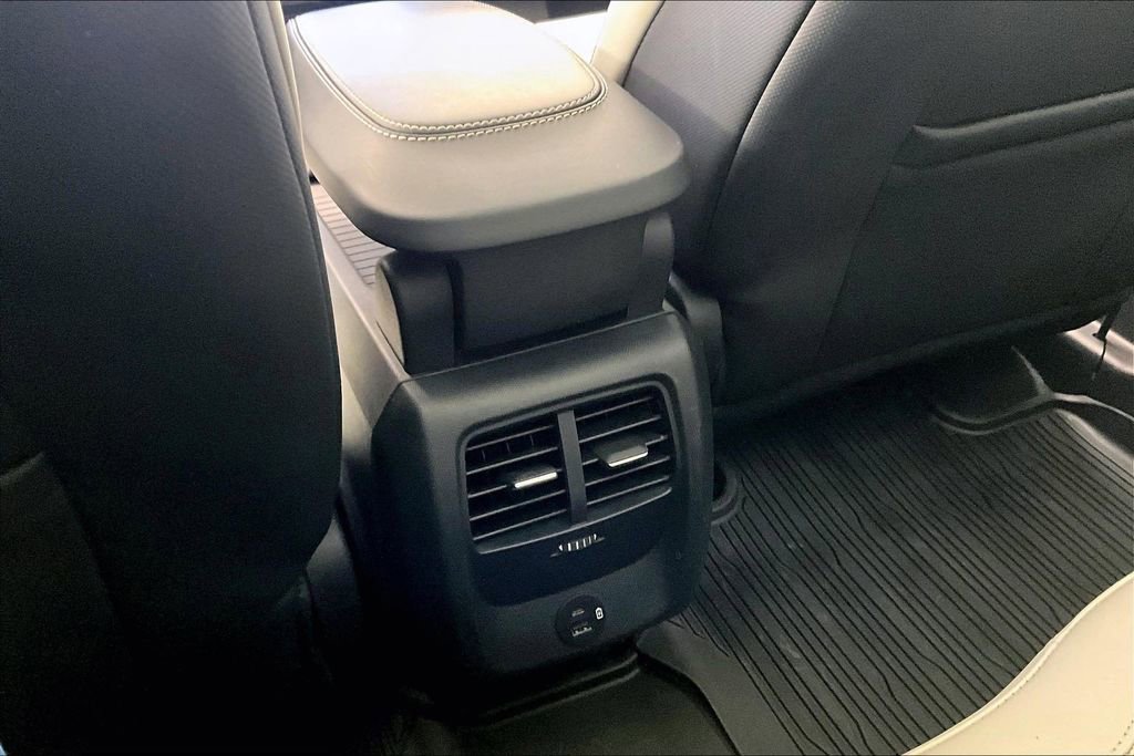 Used 2023 Ford Mustang Mach-E Premium image 33