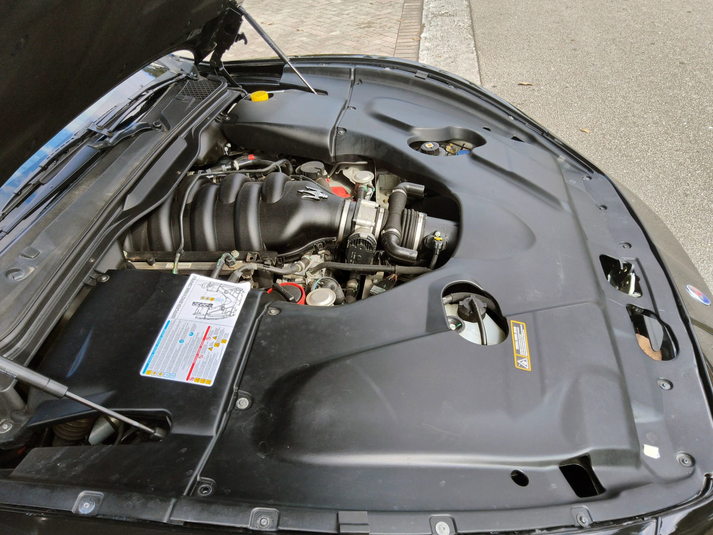 Used 2016 Maserati GranTurismo Sport image 37