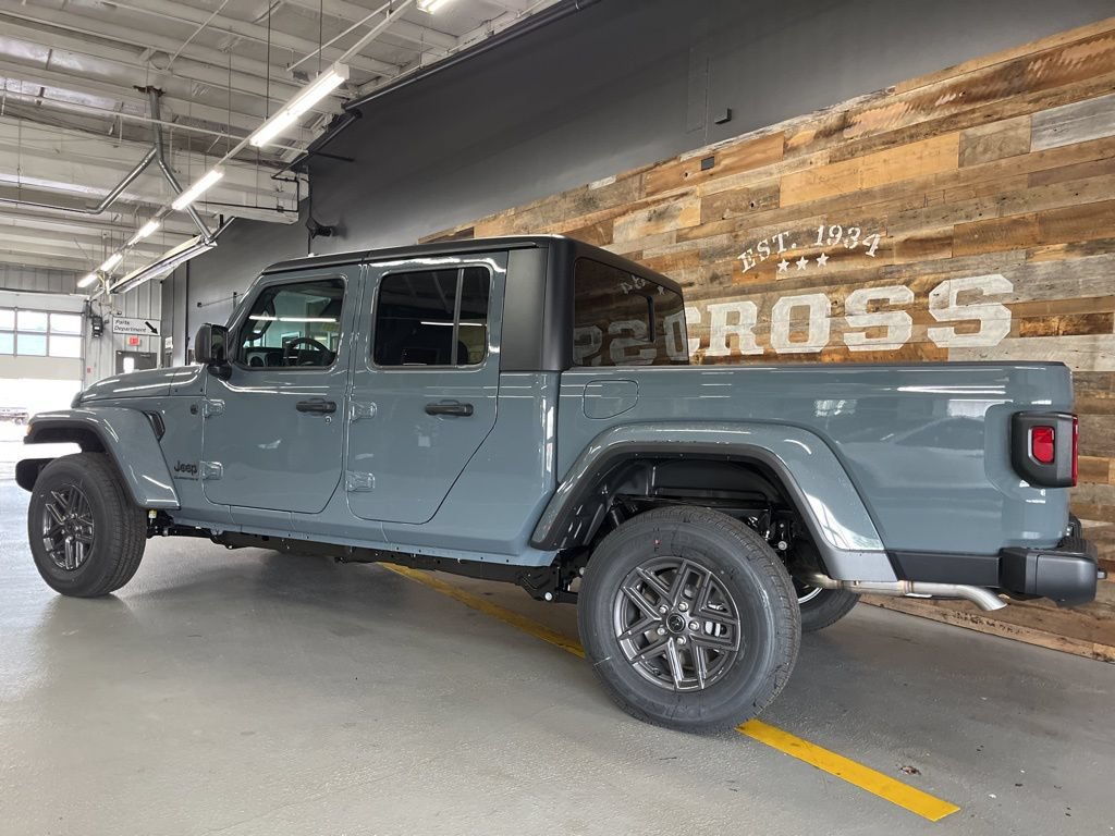 New 2026 Jeep Gladiator Sport AWD/4WD image 20