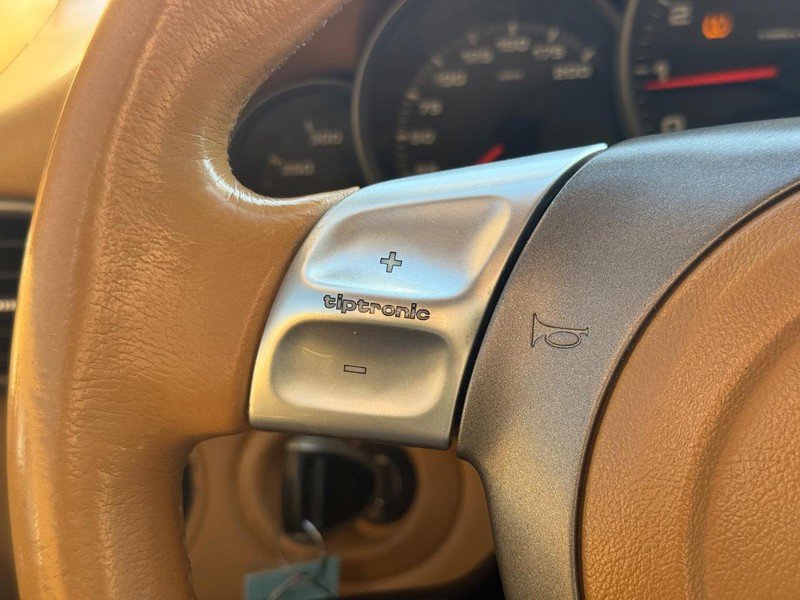 Used 2008 Porsche 911 Carrera 4 image 17