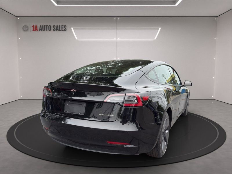 Used 2021 Tesla Model 3 Long Range image 5