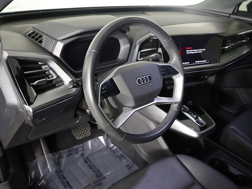 Used 2023 Audi Q4 e-tron Premium Plus w/ Premium Plus image 27