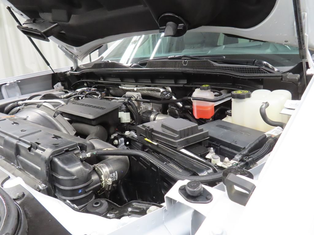 Used 2024 Chevrolet Silverado 3500 High Country w/ High Country Premium Package AWD/4WD image 29